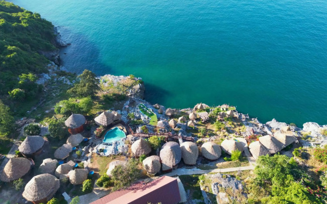 Paree Hut Resort Koh Sichang