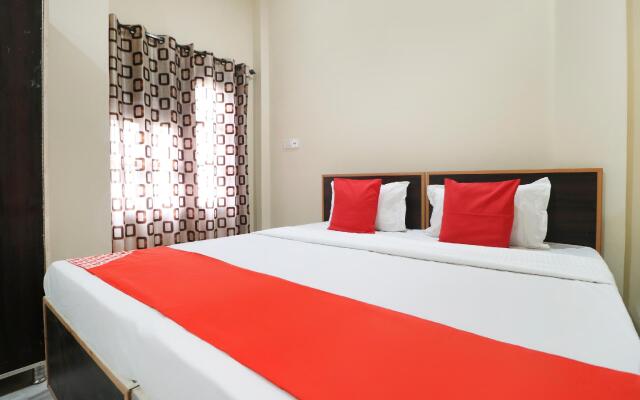 OYO 67253 Hotel Andrew's