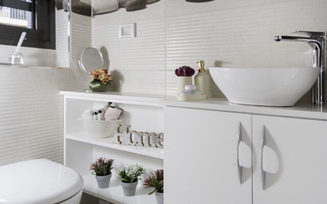 Sweet Inn Apartments- Carmel Market