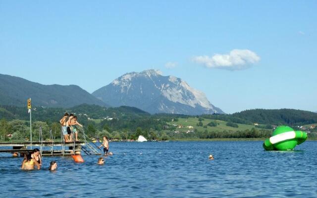 Pension "Heidis Welt" Podlanig