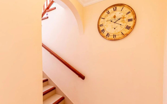 Oceanview Penthouse With Jacuzzi by DreamHomesTenerife