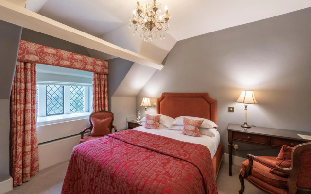 Rushton Hall Hotel & SPA