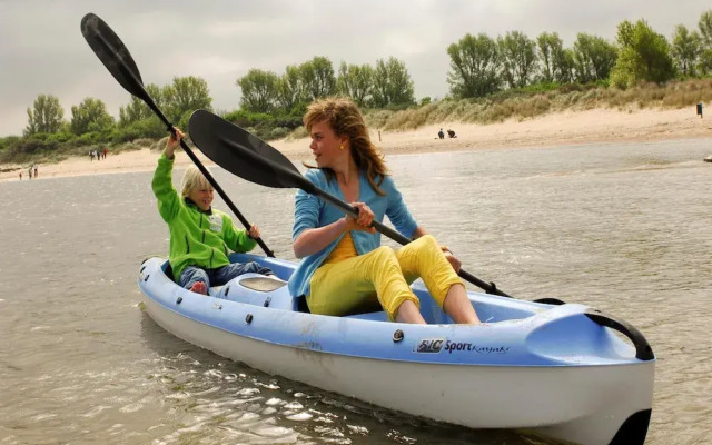 Comfortable Chalet With Dishwasher, Beach at Walkingdistance