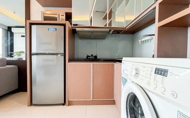 Spacious and Comfy Big Studio Apartment at Kemang Mansion