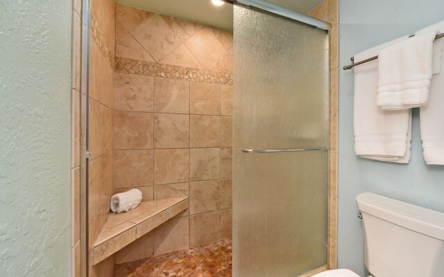Papakea #g103 2 Bedroom Condo by RedAwning