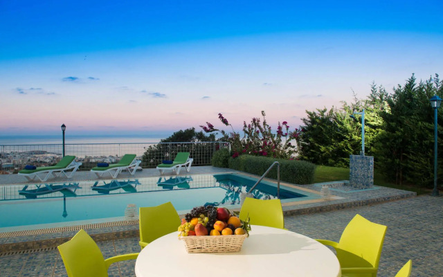 Danae's Luxury Villas