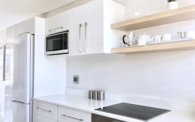 Cascades 2 bed 'FRESH LOOK & GREAT VIEW'