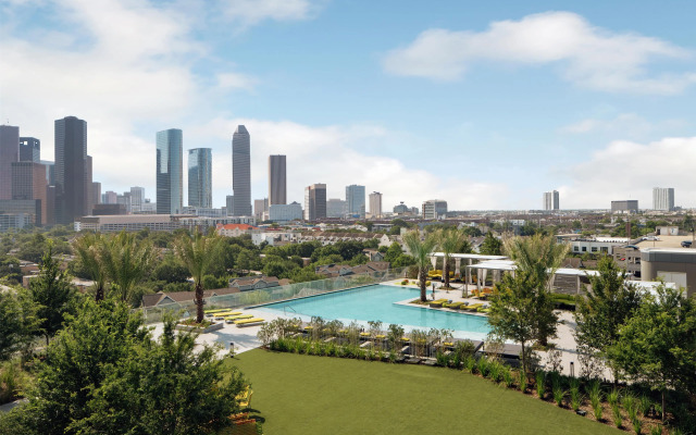 Thompson Houston, by Hyatt