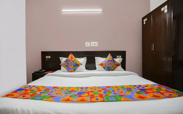 Fabhotel Traika Inn