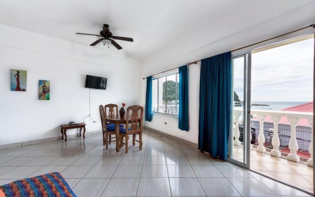 HC Blau Mar Hostel & Hotel
