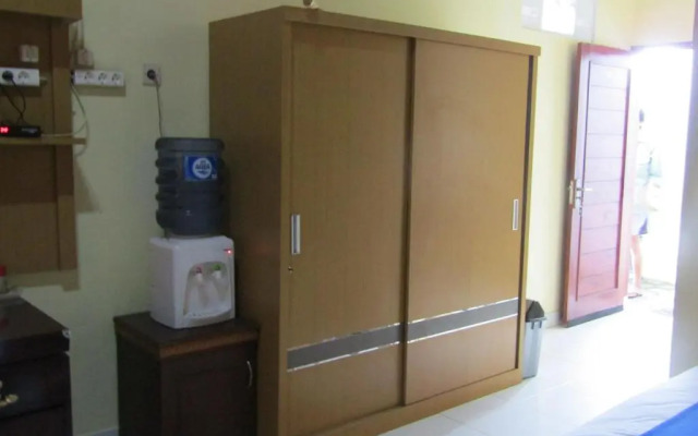 Hotel Family Syariah 1 by ZUZU