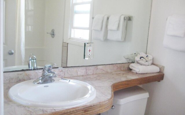 Ocean Lodge Santa Monica Beach Hotel