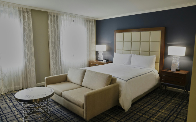 The Adolphus, Autograph Collection