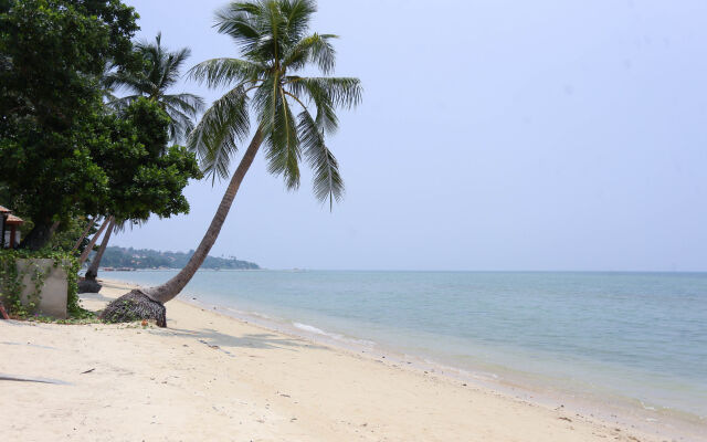 Pao Jin Poon Beach Front Villa