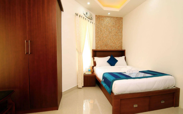 OYO 2589 Hotel Captains Cabin