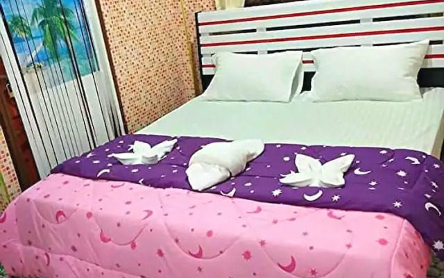 Sky Beach Travel & Hostel