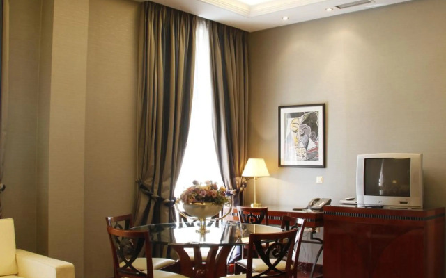 Piraeus Theoxenia Hotel
