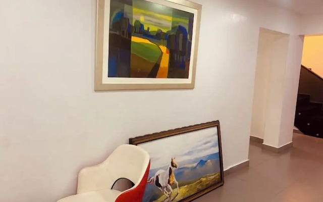 White Vill Hospitality And Homes