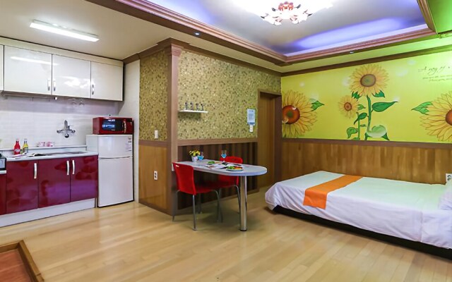 Namhae Seamaru Pension