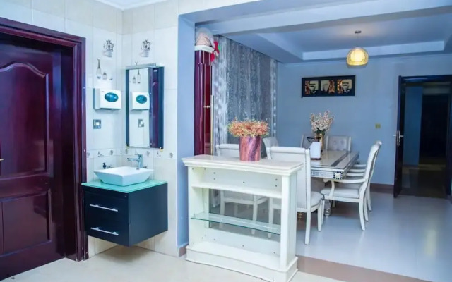 Ballote Holday Home Apartment
