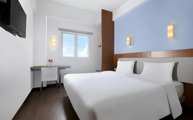 Amaris Hotel Serpong - Tangerang