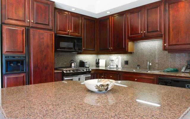 Villa 5-Broken Top-Hot Tub-2BR/2B