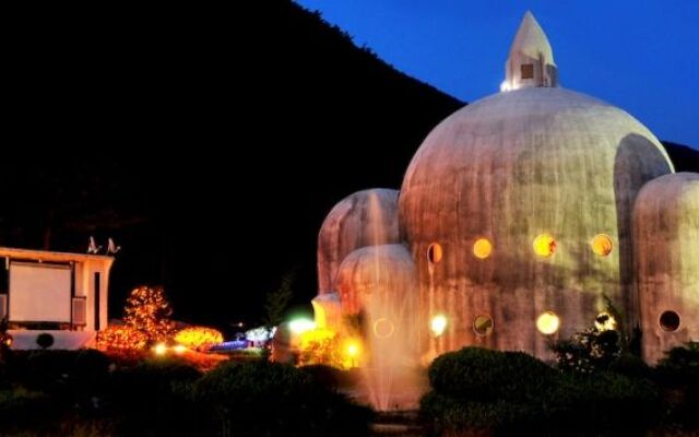 White Castle Resort