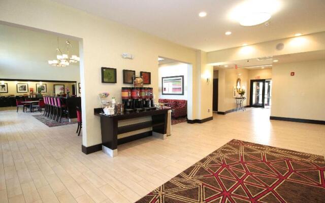 Hampton Inn & Suites Sandusky/Milan