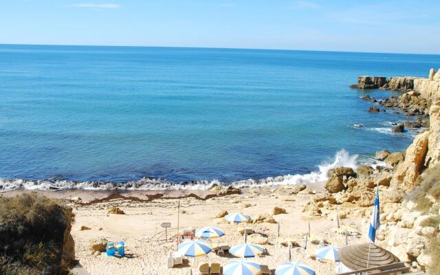 Spacious villa in Albufeira with private pool