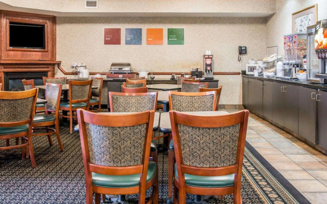 Comfort Suites Grandville - Grand Rapids SW
