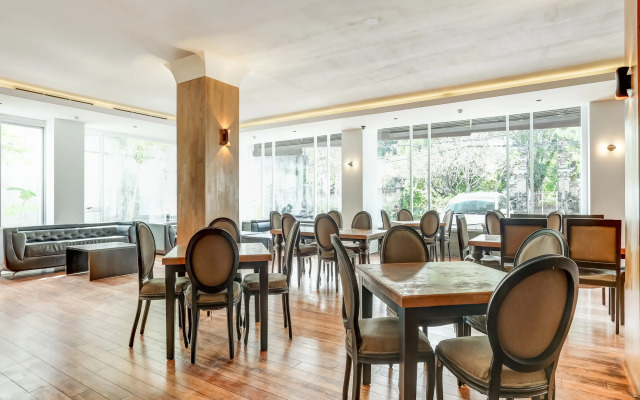 Premium Legian
