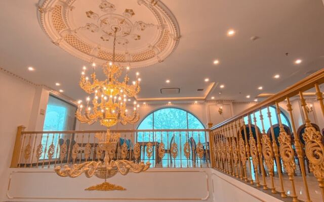 Kingdom Hotel Cua Lo