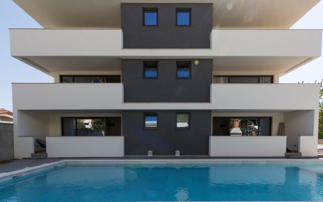 Mirabilis Residence