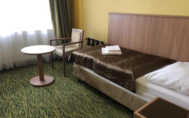 Hotel Opera