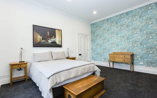 The Stuart St Terraced House