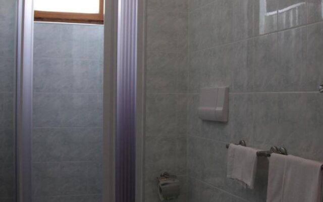 Hotel 2 Mari