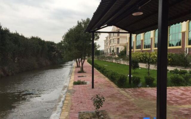 Yucheng Resort