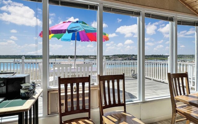 Twin Sails - W006 Beach House At The End Of Atlantic Ave With An Amazing Sunset View 2 Bedroom Home by RedAwning