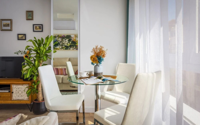 Genteel Home Santo Cristo