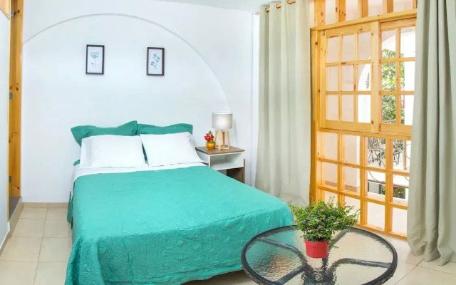 El Huerto Hostel
