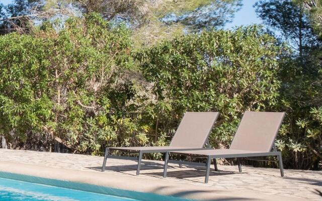 Belvilla by Oyo Villa