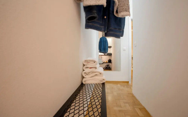 Ruby's Urban Residence Koukaki
