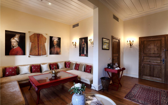 Divan Cukurhan Hotel