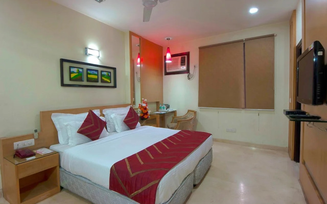 Hotel Metropolitan Karol Bagh