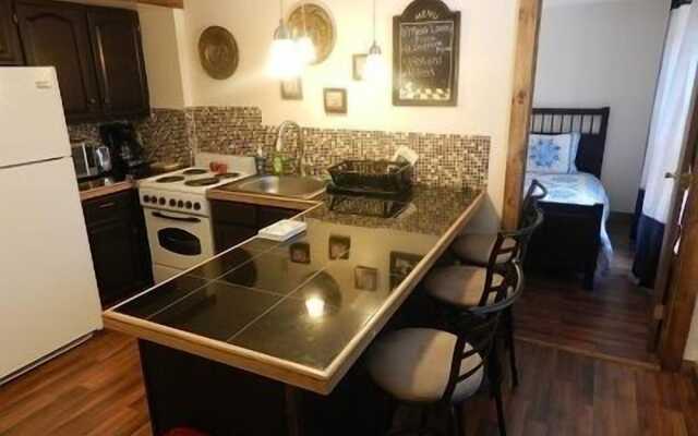 Blue Frost Apartments