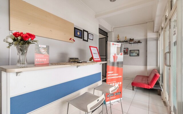 RedDoorz Syariah @ Wisma Arya 2