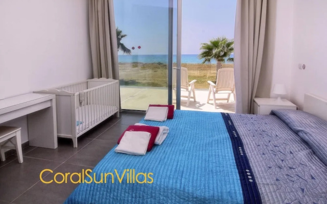 Blue - Beach Front Spectacular Villa Sleeps 10