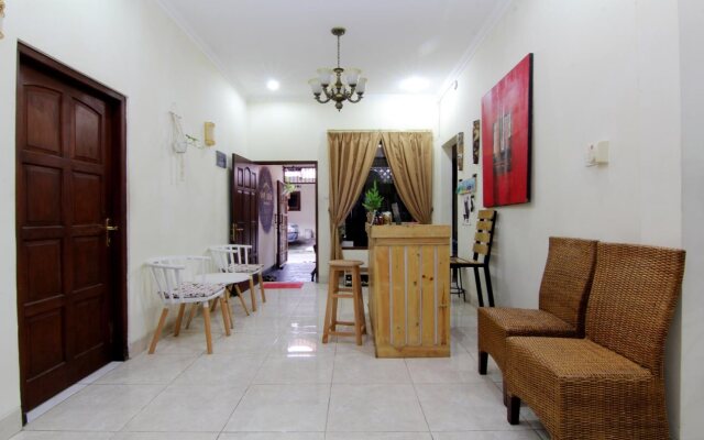 Oke Baik Hostel