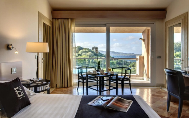 L'Ea Bianca Luxury Resort