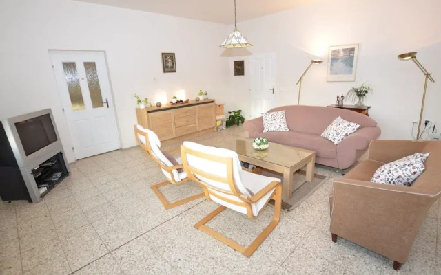 Comfortable Apartment in Nemojov Near Forest